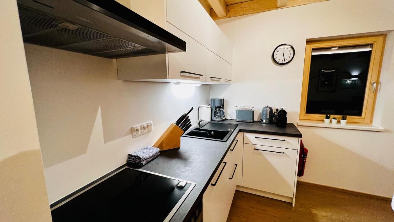 Mountain Inn Chalets & Apartments Вальхзе Экстерьер фото