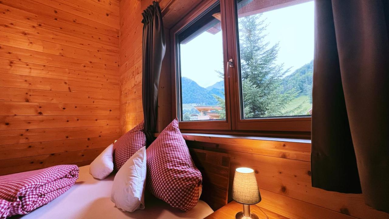 Mountain Inn Chalets & Apartments Вальхзе Экстерьер фото