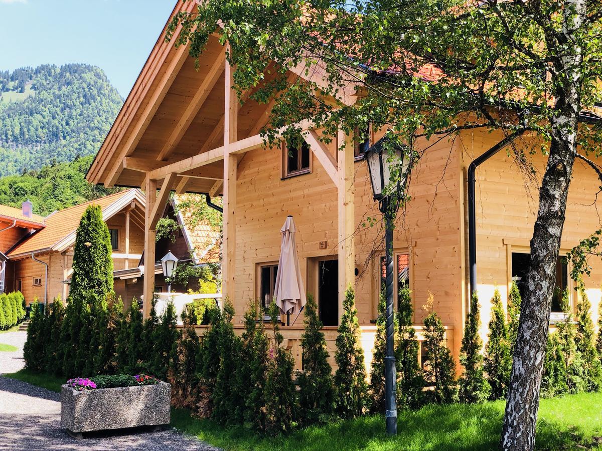 Mountain Inn Chalets & Apartments Вальхзе Экстерьер фото