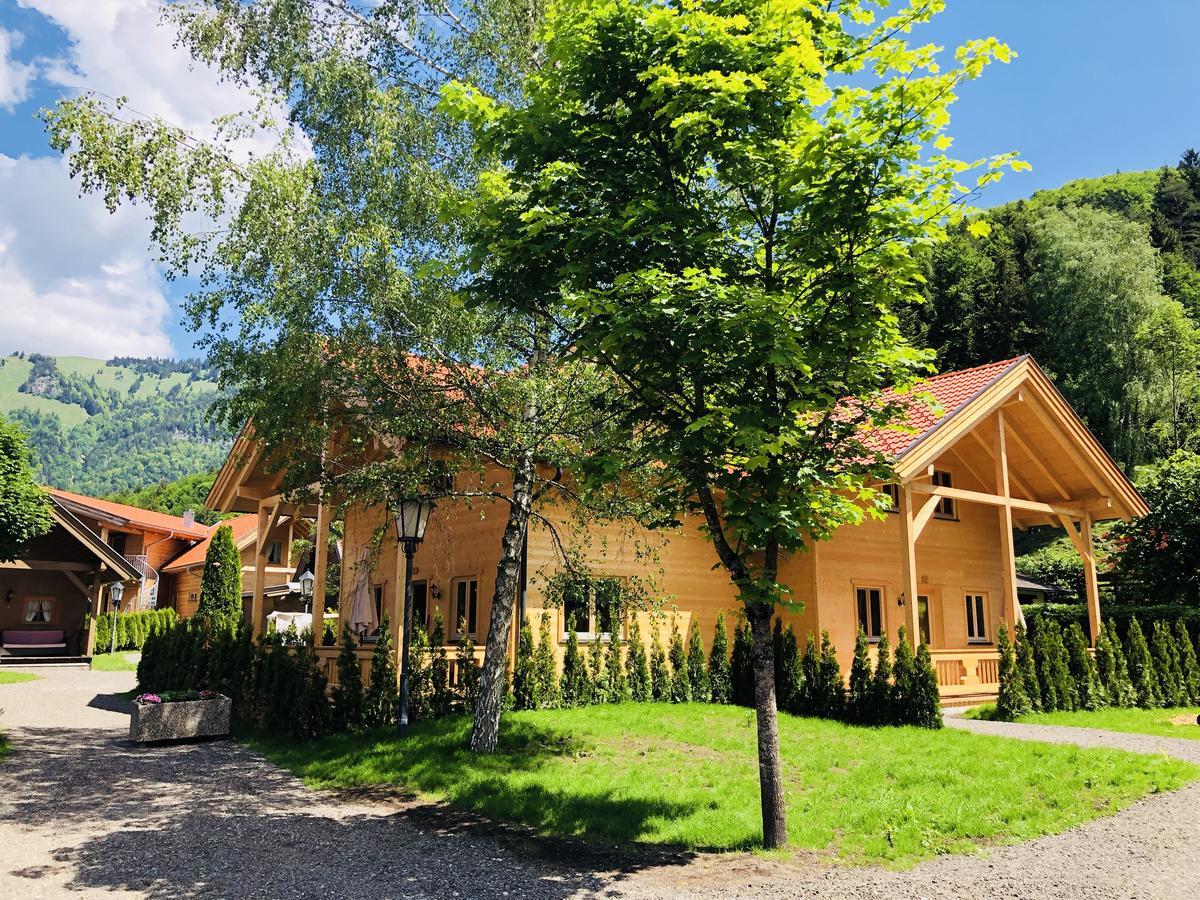 Mountain Inn Chalets & Apartments Вальхзе Экстерьер фото